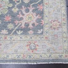 Load image into Gallery viewer, 8&#39;2 x 10&#39;2 India Traditional Rug #75477