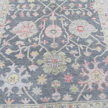 Load image into Gallery viewer, 8&#39;2 x 10&#39;2 India Traditional Rug #75477