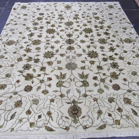 8x10 India Dharma Wool and Silk #75482