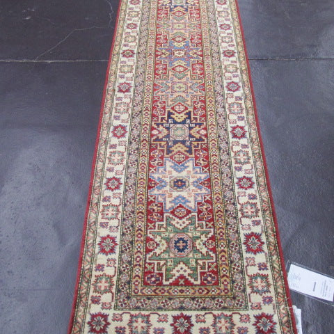 2'8 x 10'1 Pakistani Kazak #75538