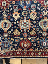 Load image into Gallery viewer, 9x12 traditional rug