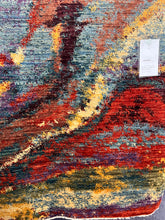 Load image into Gallery viewer, 8x10 contemporary rug
