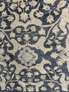 6 x 9 traditional rug