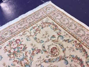 Traditional 9 x 12 Ivory, Gold Rug #1839