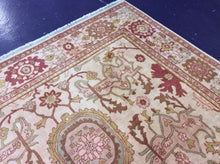 Load image into Gallery viewer, Traditional 9 x 12 Gold Rug #10826