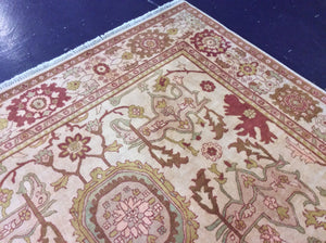 Traditional 9 x 12 Gold Rug #10826